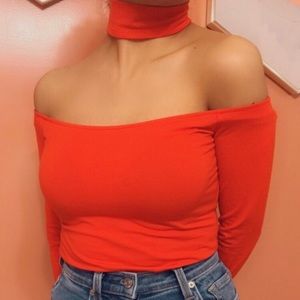 Guess off the shoulder choker top